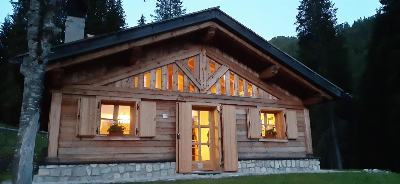 Chalet Brenta Dolomites Madonna エクステリア 写真