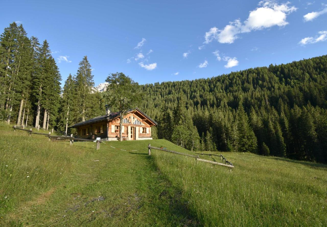 Madonna Chalet Brenta Dolomitesヴィラ エクステリア 写真