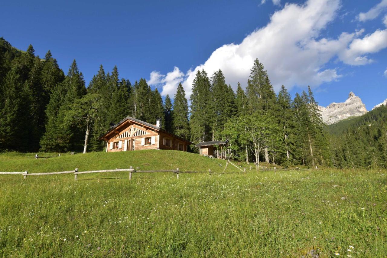 Madonna Chalet Brenta Dolomitesヴィラ エクステリア 写真